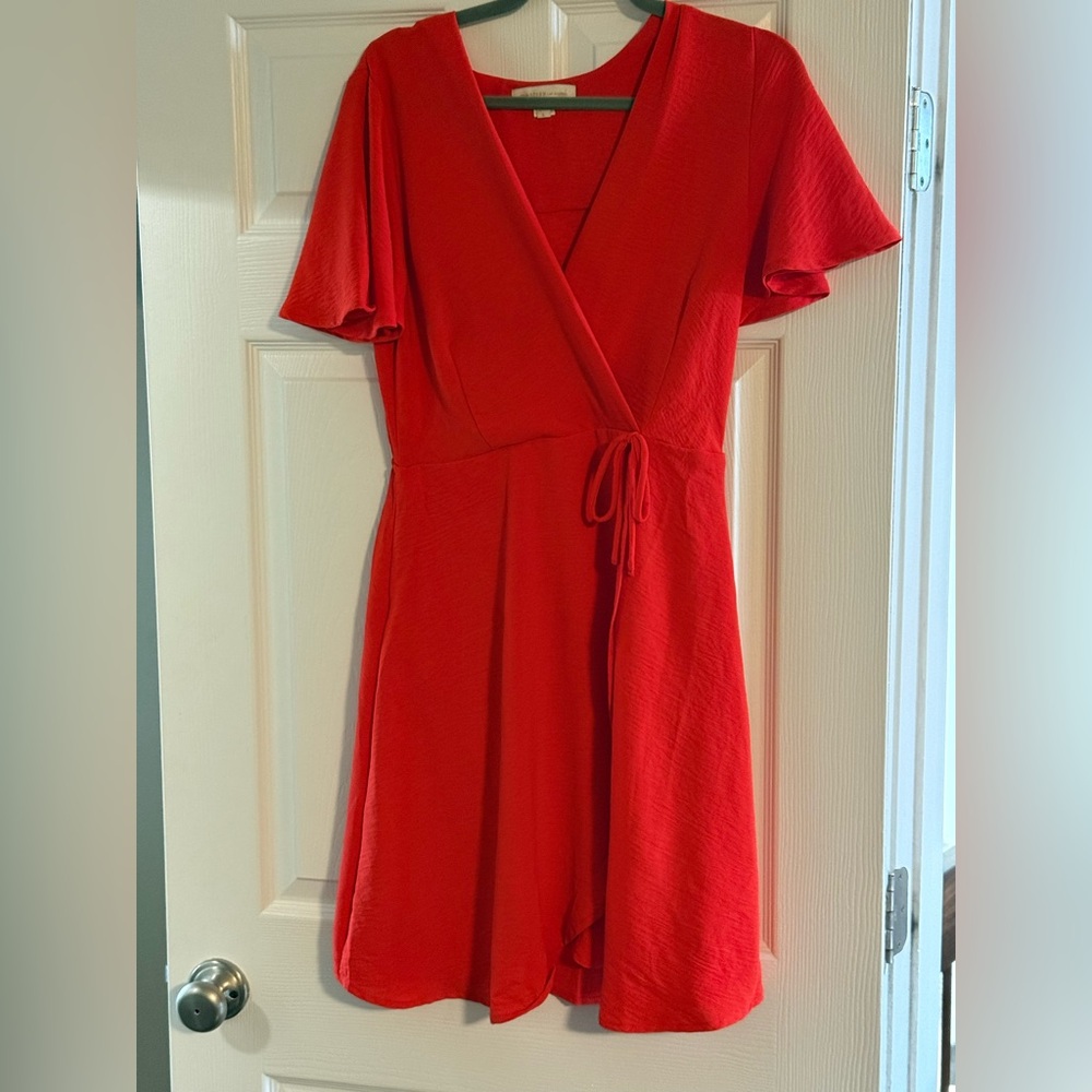 NWOT: Chic Scarlet Faux Wrap Dress